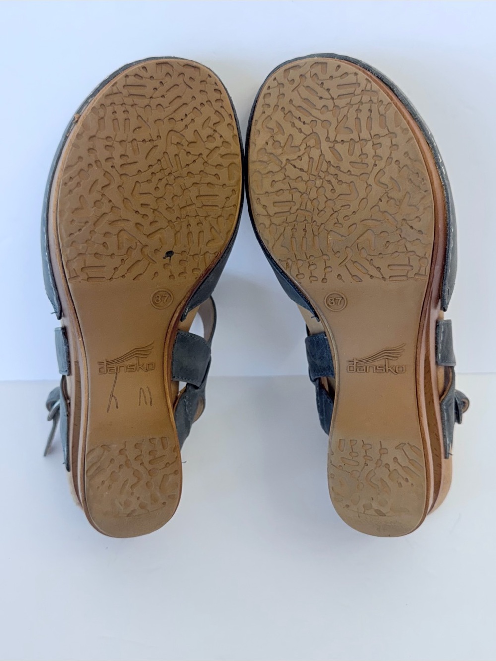 Bundle of Dansko Taci waxy calf leather Mary Jane clogs, black, brown, blue, 37 - Picture 10 of 10